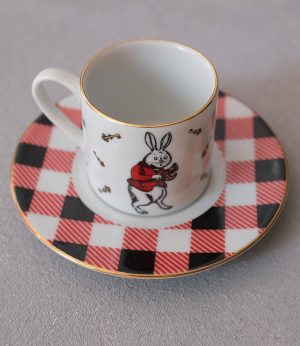 Kırmızı Tavşan Fincan